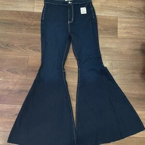 We The Free Just Float On High Rise Flare